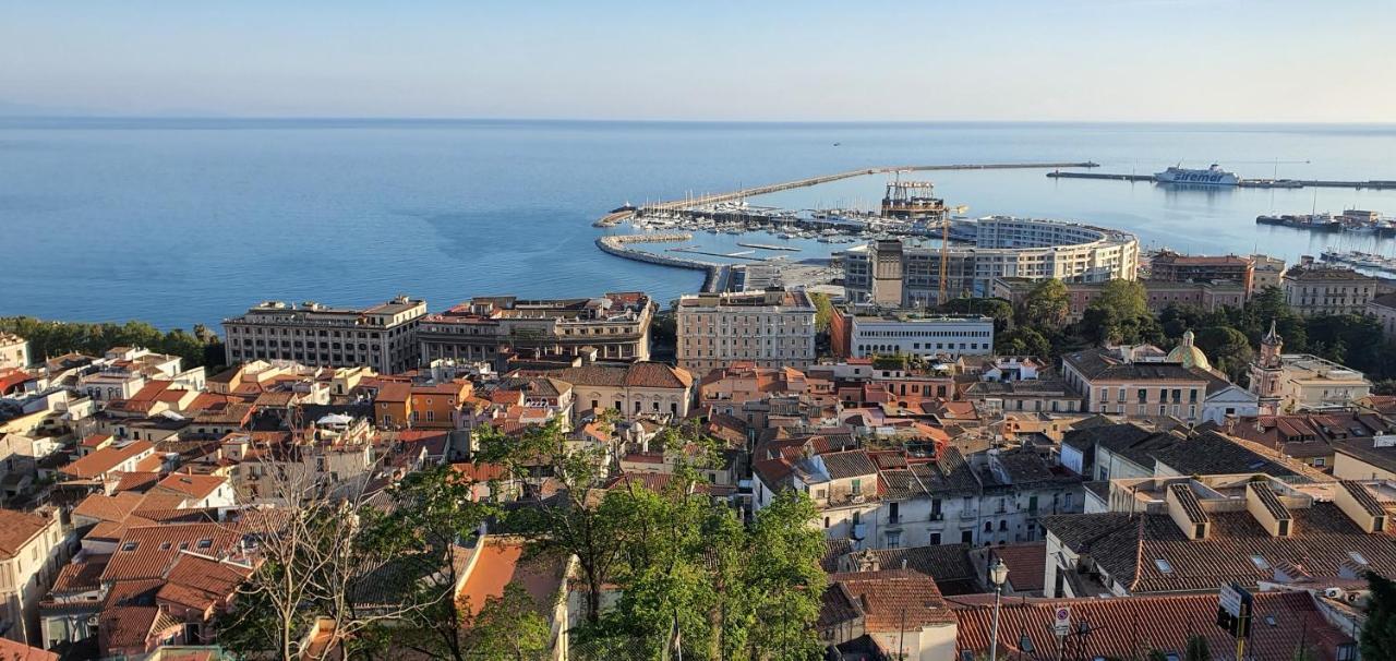 B&B Salerno Urban Suite 57 Экстерьер фото